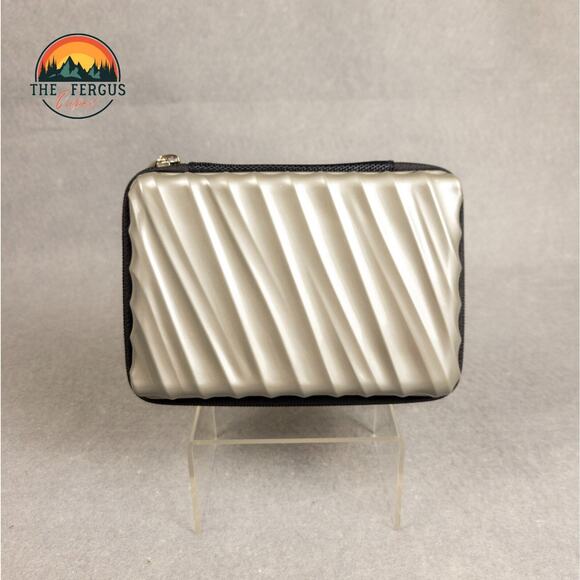 TUMI For Delta Amenity Travel Bag Hard Shell Toiletry Kit Case Gray With Mask - Picture 4 of 13